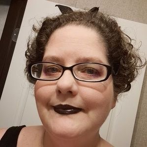 Meet your Posher, Candace